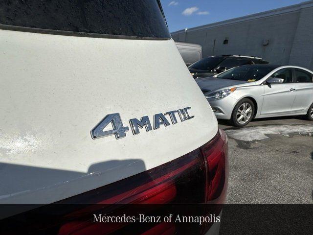 Photo of 2025 Polar White Mercedes-Benz GLB 250