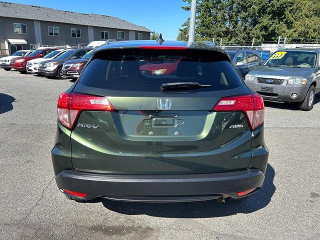 Photo of 2017 Green Honda HR-V