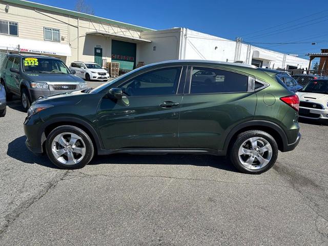Photo of 2017 Green Honda HR-V
