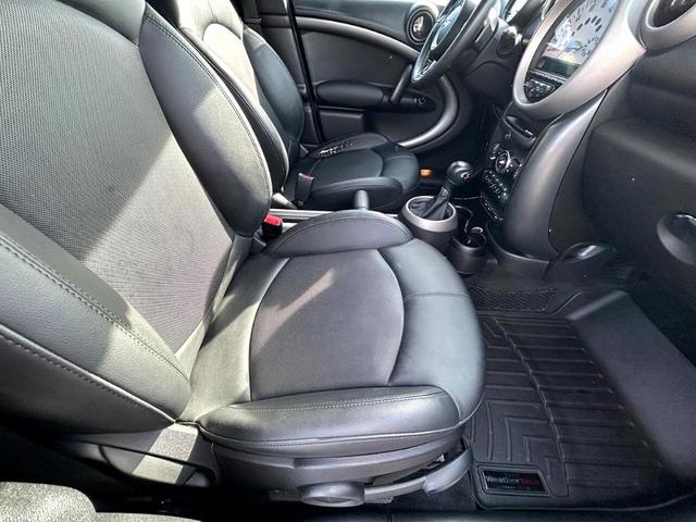 Photo of 2012 White MINI Cooper S Countryman