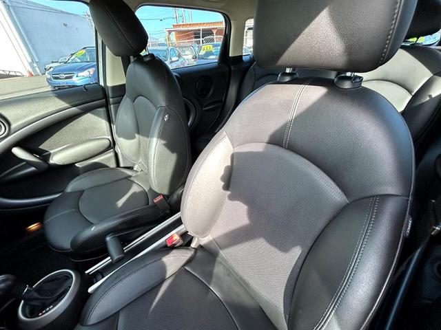 Photo of 2012 White MINI Cooper S Countryman