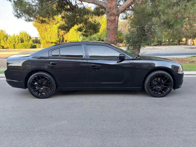 Photo of 2011 Black Dodge Charger