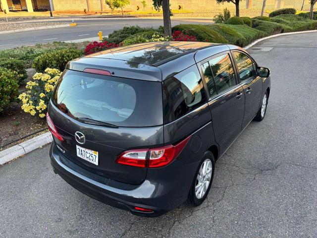 Photo of 2013 Gray Mazda Mazda5