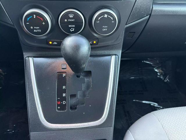 Photo of 2013 Gray Mazda Mazda5