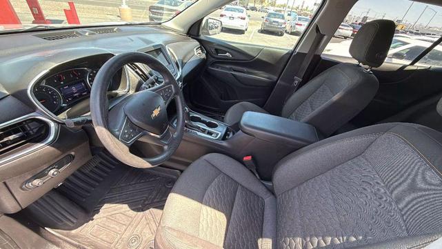 Photo of 2019 Silver Ice Metallic Chevrolet Equinox