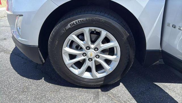 Photo of 2019 Silver Ice Metallic Chevrolet Equinox
