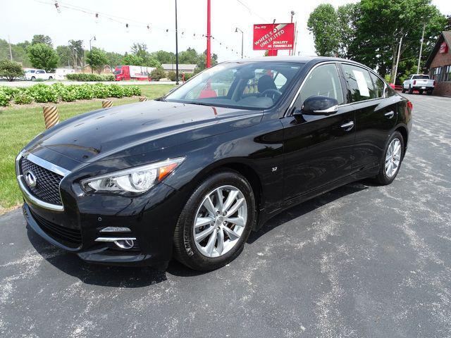 2015 Infiniti Q50