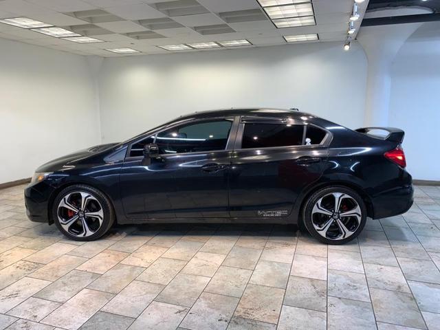 Photo of 2015 Crystal Black Pearl Honda Civic