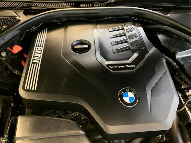 Photo of 2021 Mineral Gray Metallic BMW 330