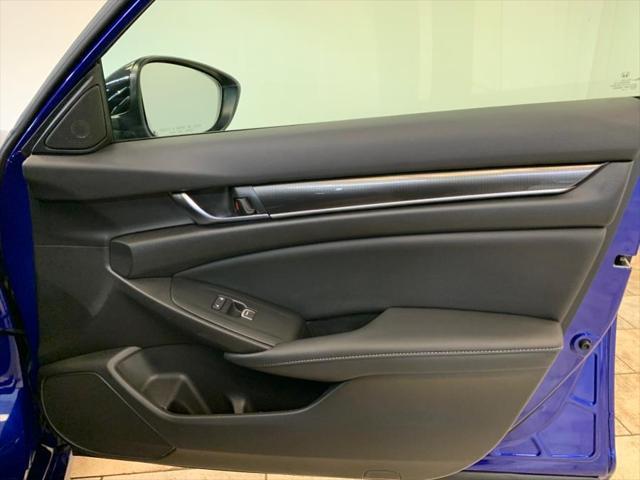 Photo of 2022 Still Night Pearl Honda Accord
