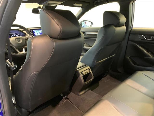 Photo of 2022 Still Night Pearl Honda Accord