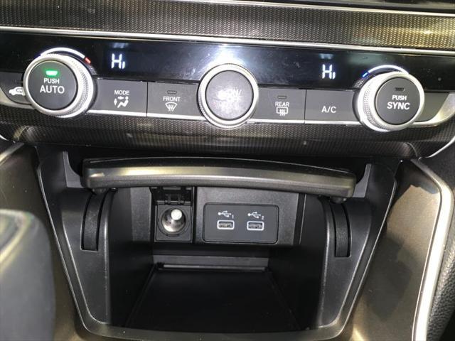 Photo of 2022 Still Night Pearl Honda Accord