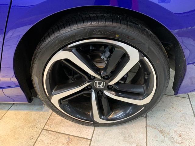 Photo of 2022 Still Night Pearl Honda Accord