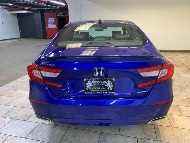 Photo of 2022 Still Night Pearl Honda Accord
