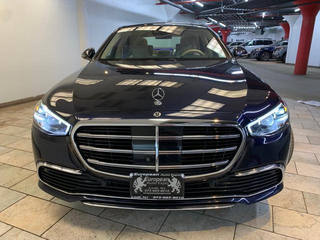 Photo of 2022 Nautical Blue Metallic Mercedes-Benz S-Class