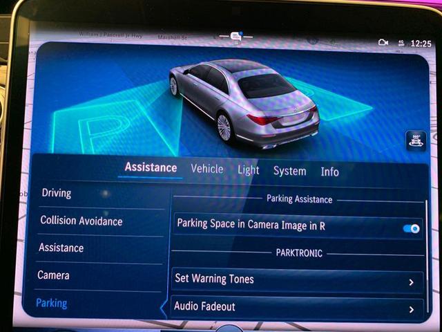 Photo of 2022 Nautical Blue Metallic Mercedes-Benz S-Class