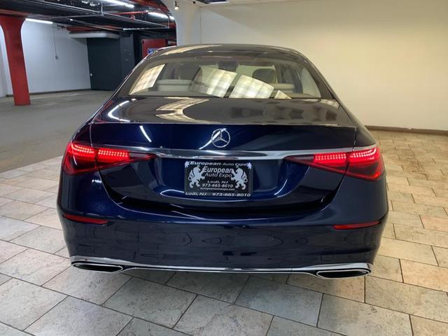 Photo of 2022 Nautical Blue Metallic Mercedes-Benz S-Class
