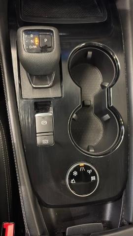 Photo of 2022 Super Black Nissan Rogue