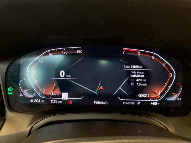 Photo of 2022 Melbourne Red Metallic BMW 330