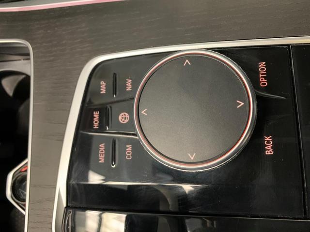 Photo of 2022 Carbon Black Metallic BMW X7
