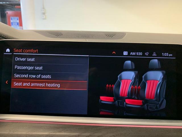 Photo of 2022 Carbon Black Metallic BMW X7