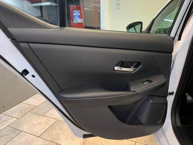 Photo of 2022 Aspen White TriCoat Pearl Nissan Sentra