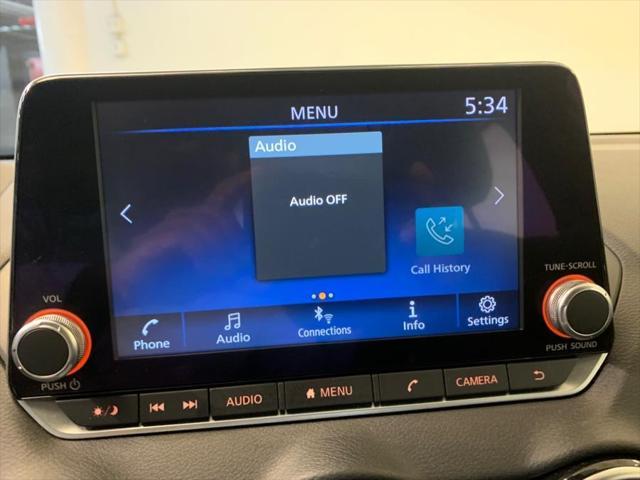 Photo of 2022 Aspen White TriCoat Pearl Nissan Sentra
