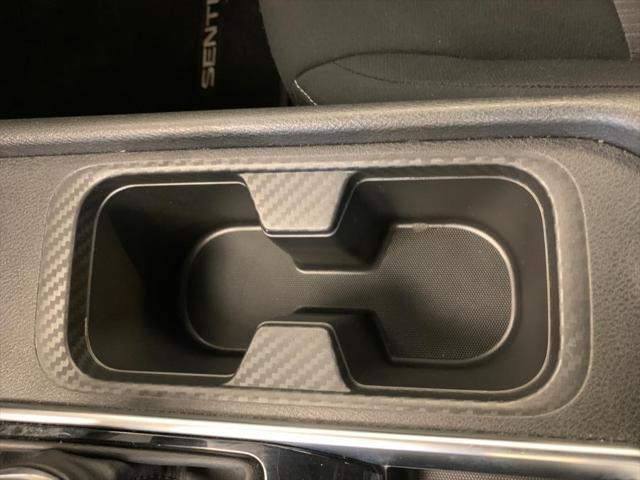 Photo of 2022 Aspen White TriCoat Pearl Nissan Sentra