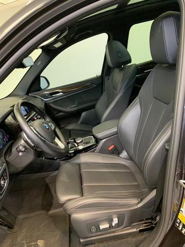Photo of 2022 Dark Graphite Metallic BMW X3