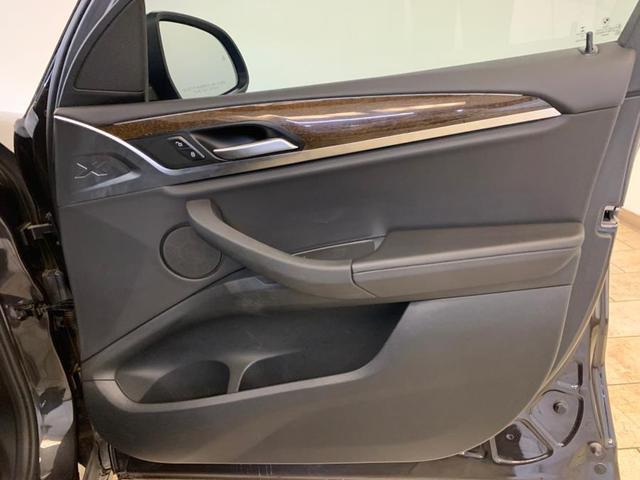 Photo of 2022 Dark Graphite Metallic BMW X3
