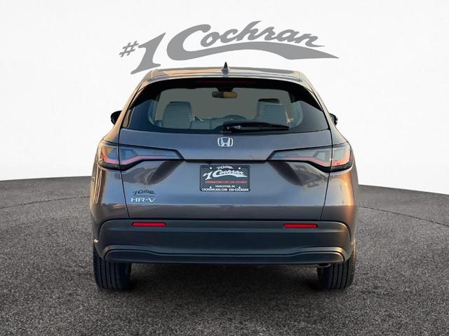 Photo of 2023 Modern Steel Metallic Honda HR-V