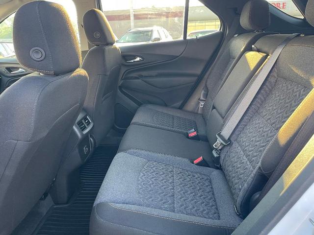 Photo of 2024 Summit White Chevrolet Equinox