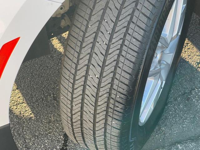 Photo of 2024 Summit White Chevrolet Equinox
