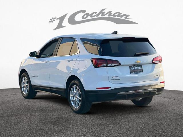 Photo of 2024 Summit White Chevrolet Equinox