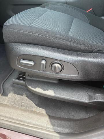 Photo of 2022 Black Cherry Metallic Chevrolet Traverse