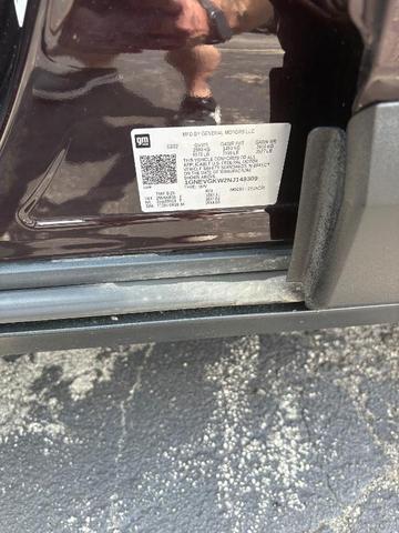 Photo of 2022 Black Cherry Metallic Chevrolet Traverse