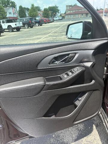 Photo of 2022 Black Cherry Metallic Chevrolet Traverse