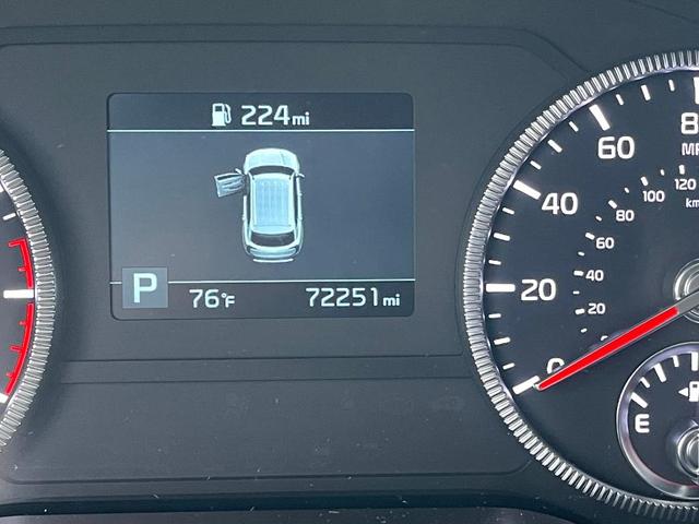 Photo of 2022 Gray Kia Telluride