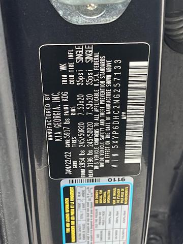 Photo of 2022 Gray Kia Telluride