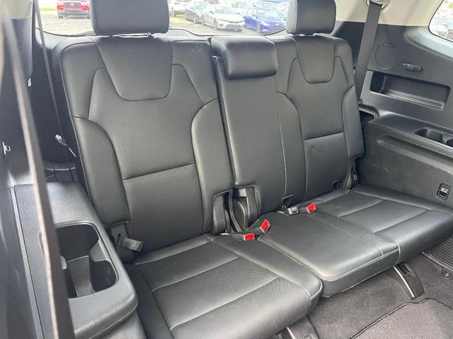 Photo of 2022 Gray Kia Telluride
