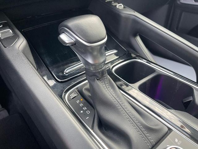 Photo of 2022 Gray Kia Telluride