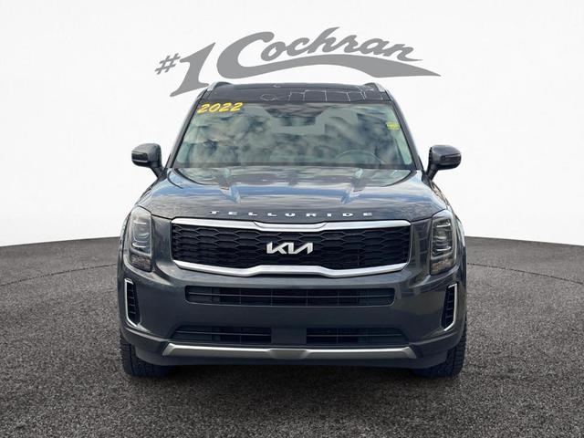 Photo of 2022 Gray Kia Telluride