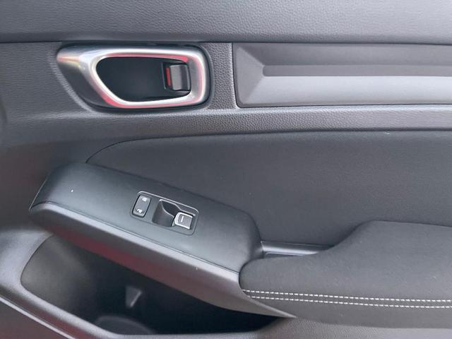 Photo of 2023 Rallye Red Honda Civic