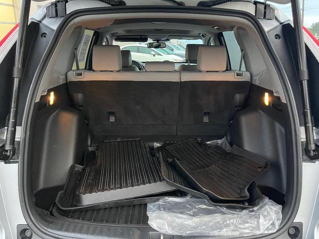 Photo of 2018 Lunar Silver Metallic Honda CR-V
