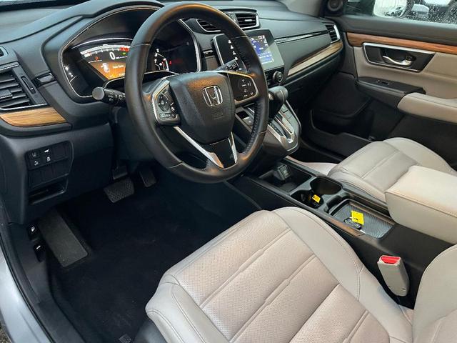 Photo of 2018 Lunar Silver Metallic Honda CR-V