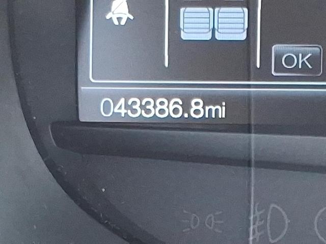 Photo of 2022 Agate Black Metallic Ford Edge
