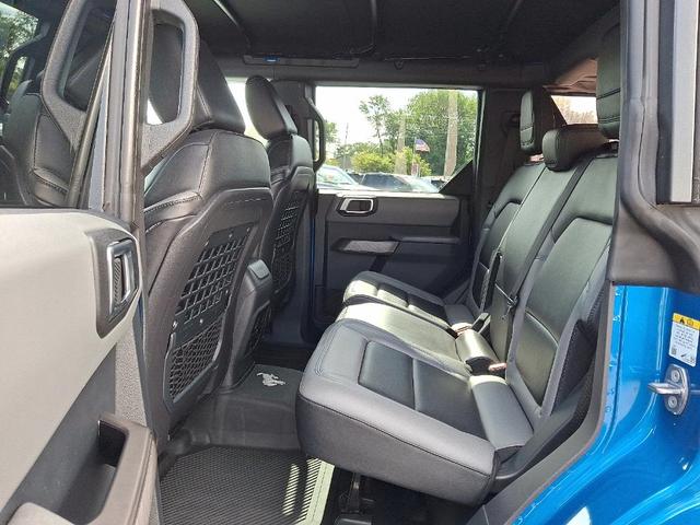 Photo of 2022 Velocity Blue Metallic Ford Bronco