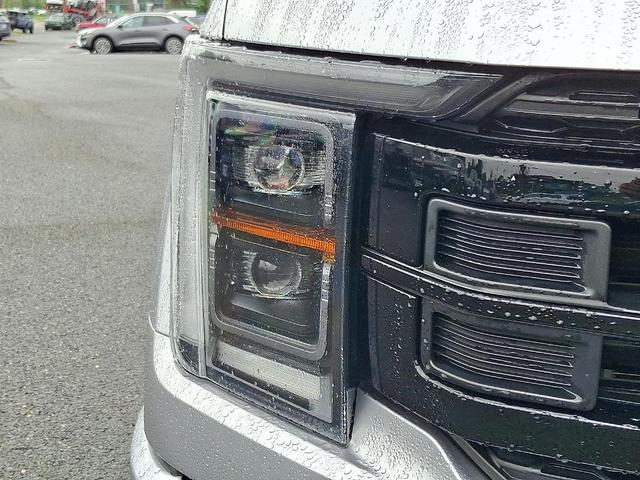 Photo of 2022 Iconic Silver Metallic Ford F-150