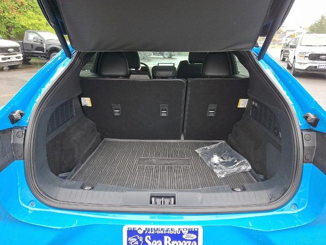 Photo of 2022 Grabber Blue Metallic Ford Mustang Mach-E