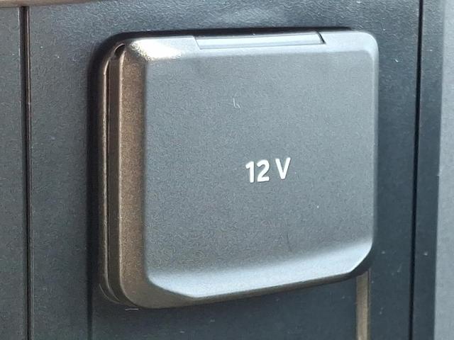 Photo of 2022 Iconic Silver Metallic Ford F-150
